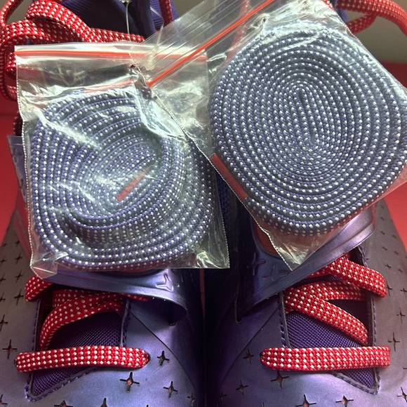 Nike Megatron - Picture 6 of 6